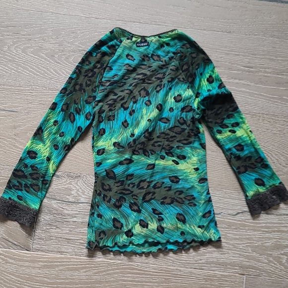 Guess leopard 3/4 sleeve top - Picture 2 of 4